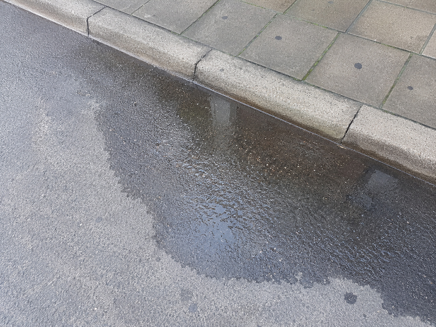 detección de fugas de agua beneficios de detectar fugas de agua a tiempo